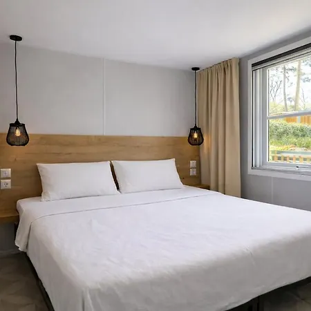 Libreville 5 Etoiles, Piscine, Spa, A Pied *